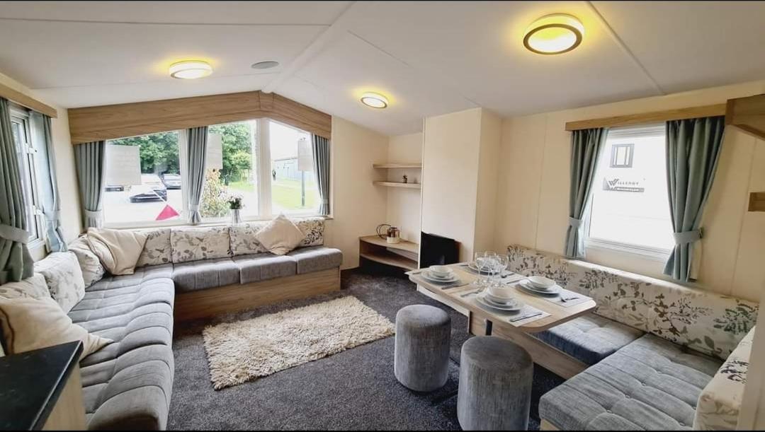 Tunstall View Caravan Holidays At Sand Le Mere Esterno foto
