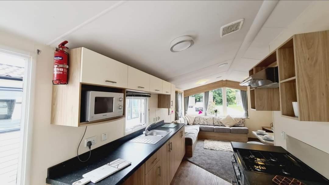 Tunstall View Caravan Holidays At Sand Le Mere Esterno foto