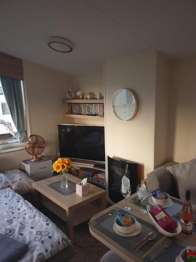 Tunstall View Caravan Holidays At Sand Le Mere Esterno foto